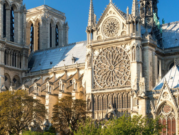 De Notre-Dame de Paris au Canal St-Martin