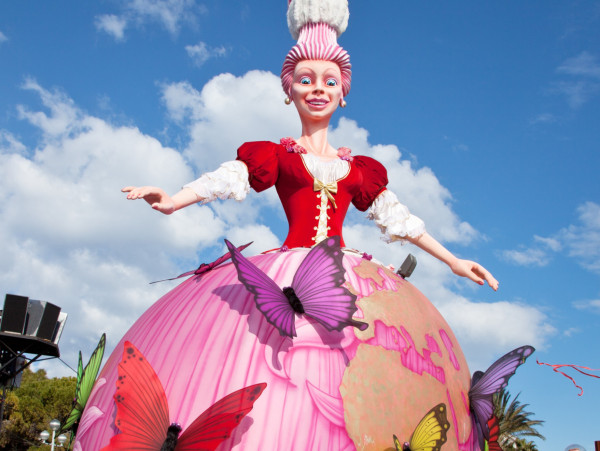 Le carnaval de Nice et la fête des citrons à Menton